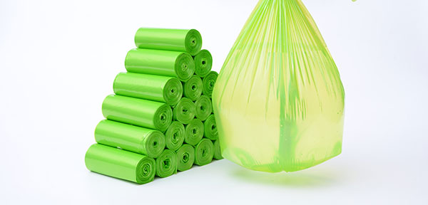 垃圾分類（lèi）走進千家萬戶，生物降解垃（lā）圾袋推廣正當時