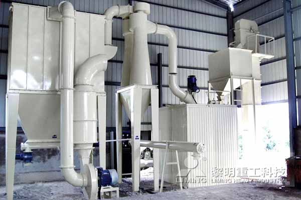 骚片AV蜜桃精品一区重工供應新型環保超細磨粉機(jī)